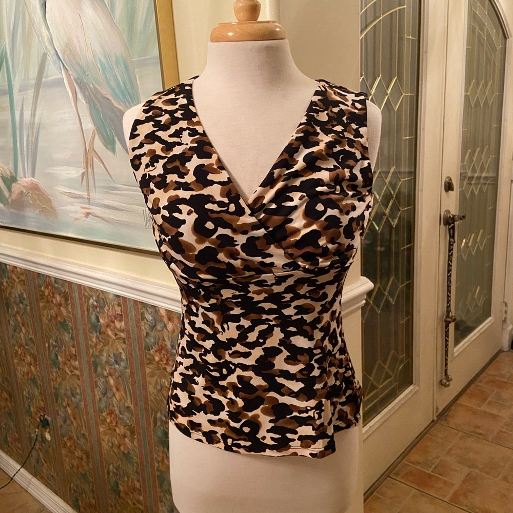 Ladies Kasper Sleeveless Lined Top Size 4 NWOT